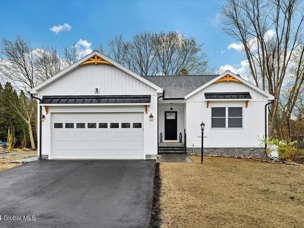 3 Purdy Lane, Mechanicville, NY 12118