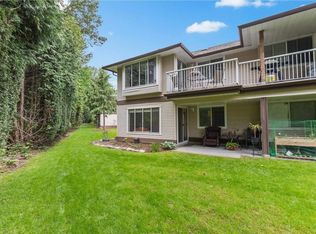 1750 McKenzie Rd #304, Abbotsford, BC V2S3Z3