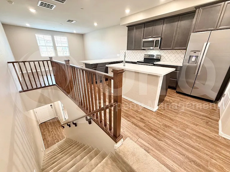 1823 E Chelsea Ln #105 — Photo 4