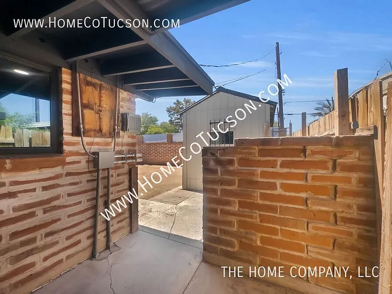 4535 E Fairmount St — Photo 28