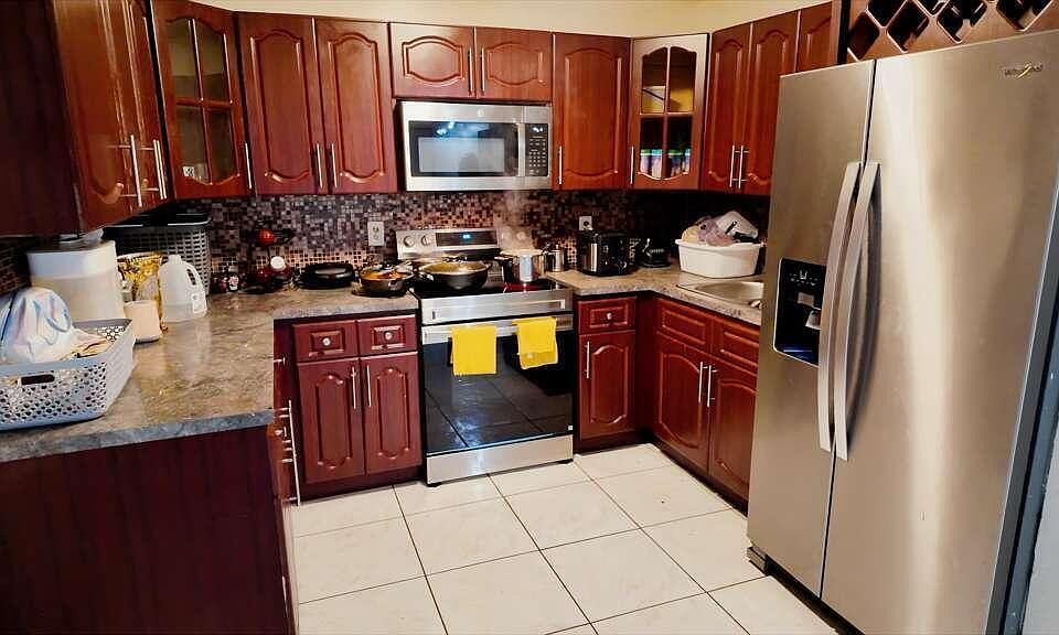 2nd image of 2301 NW 41ST Avenue #109