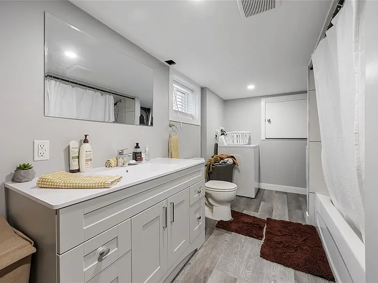 275 Kathleen Ave — Photo 9