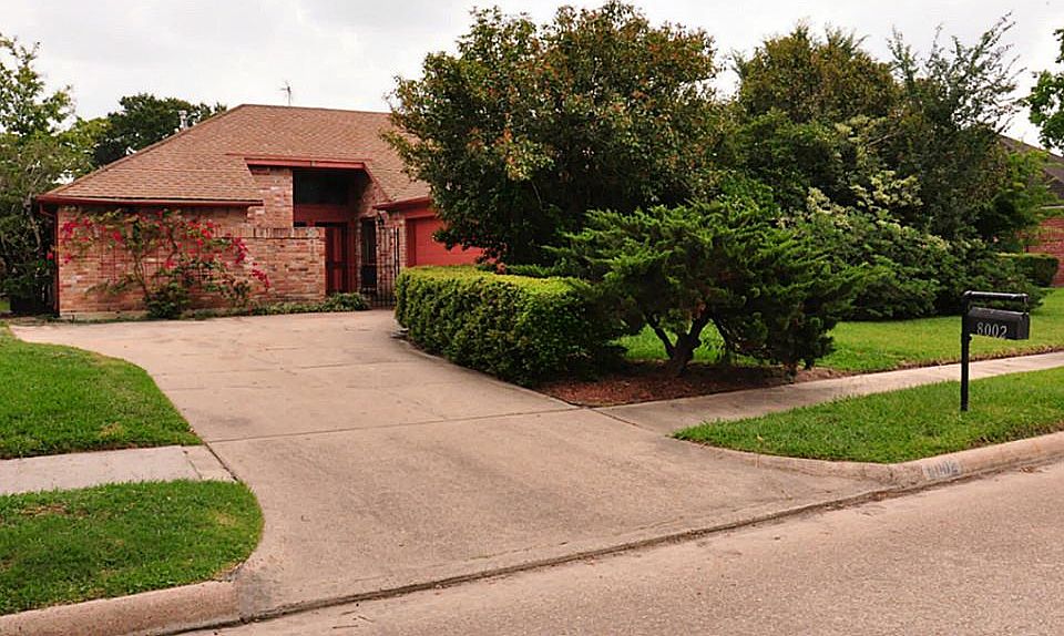 1st image of 8002 Sunnyvale Forest Dr