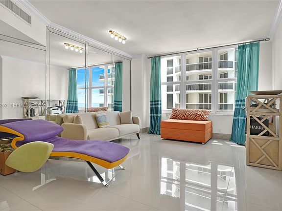 3rd image of 4747 Collins Ave APT 1008