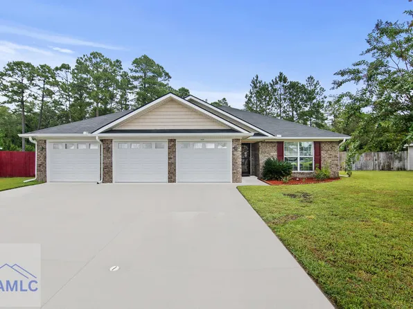 1117 Creekside Cir, Hinesville, GA 31313