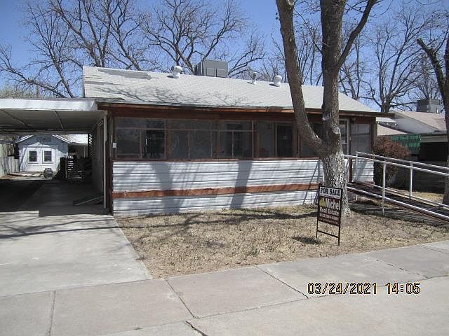 1st image of 836 S Avenue C