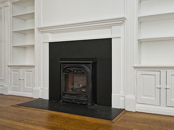 4th image of 316 Maple St #A