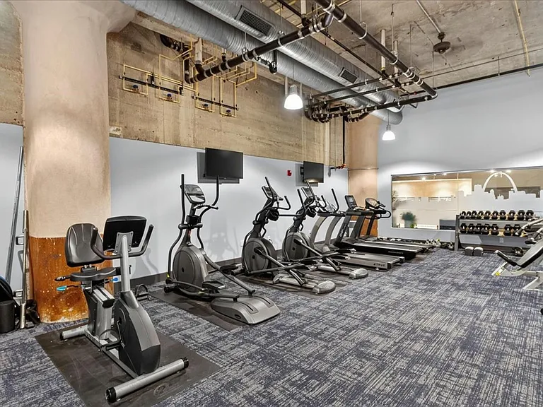 4100 Forest Park Ave #213 — Photo 34