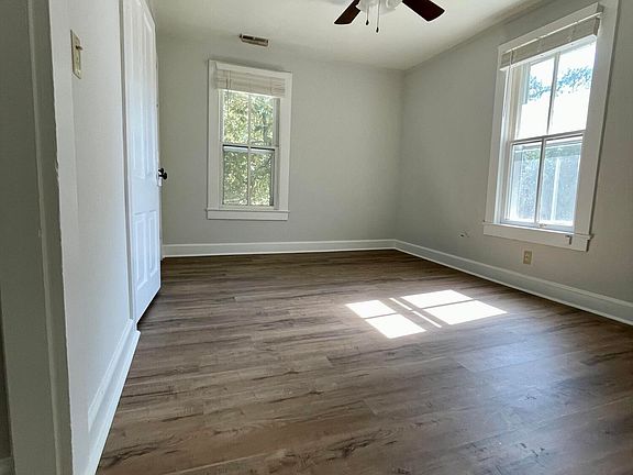 5th image of 310 N Bennett St APT 2