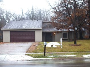 9983 Egret Blvd NW, Coon Rapids, MN 55433