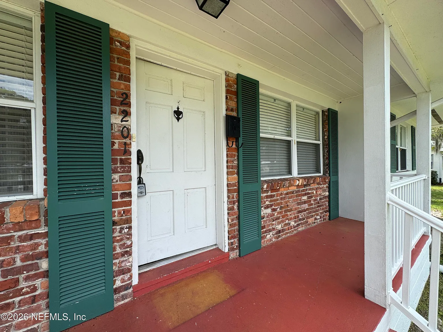 3 bed, 2.0 bath, 1487 sqft, $1,950 — Photo 4