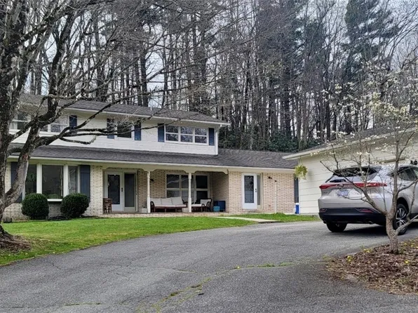 410 Poplar Hill Drive, Boone, NC 28607