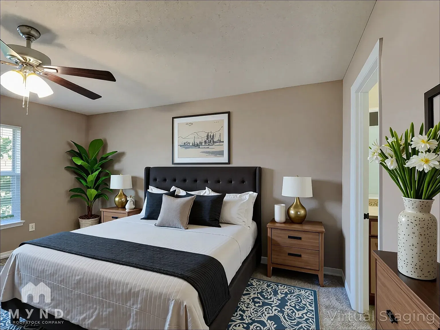 4 bed, 2.5 bath, 2456 sqft, $2,045 — Photo 3