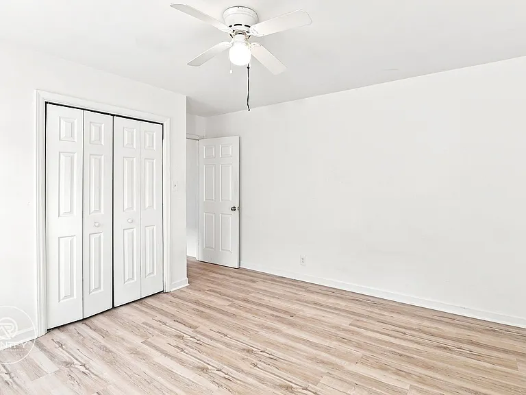 3700 Driftwood Dr #3702 — Photo 12