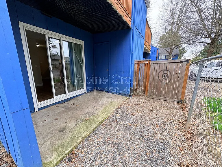 17890 SW Alexander St #7 — Photo 20