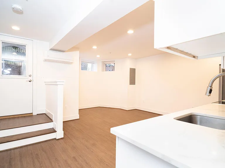 Kitchen/Living Room