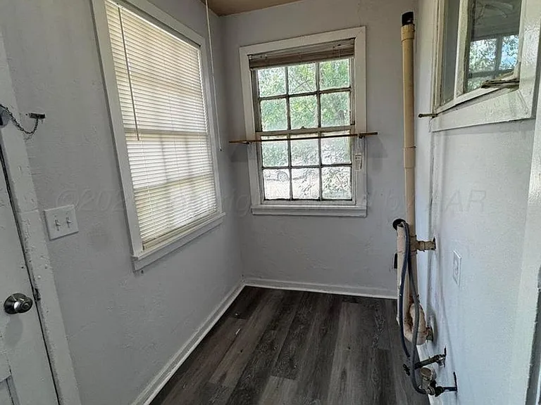 411 NE 13th Ave — Photo 12