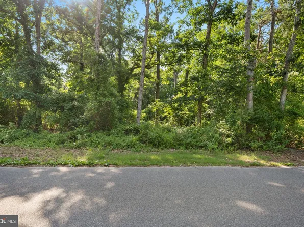7447 Keron Dr, Millville, NJ 08332