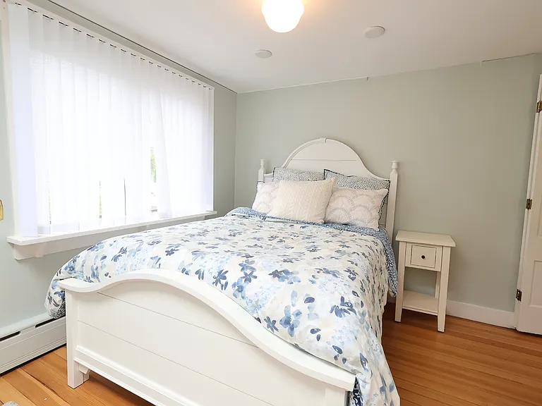 4 Blake Ct — Photo 16