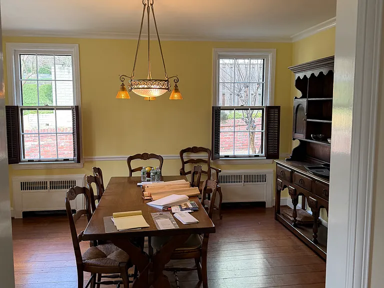 4509 Dexter St NW — Photo 9