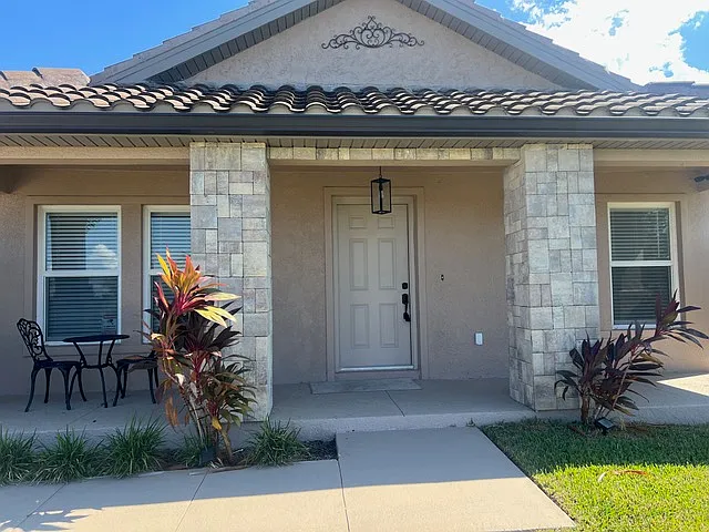 17314 Cape Horn Blvd — Photo 2