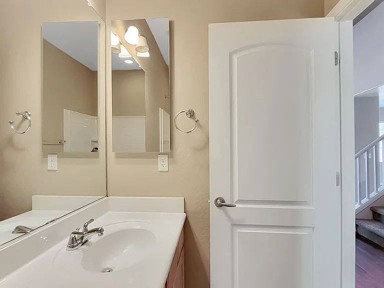 9037 W Plum Rd — Photo 10