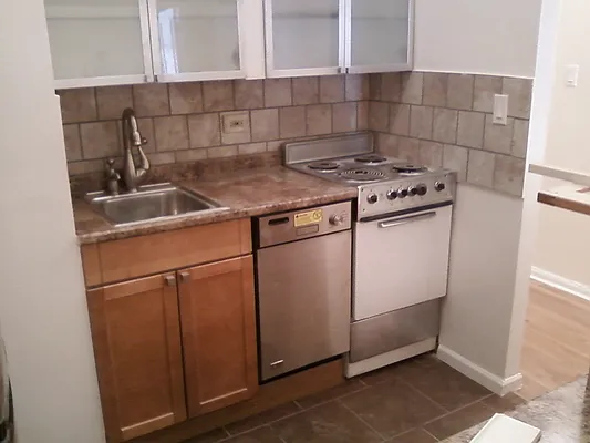 Sold by RC Realty Group of New York Inc | media 2