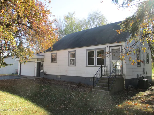 312 Bertha St, Crookston, MN 56716