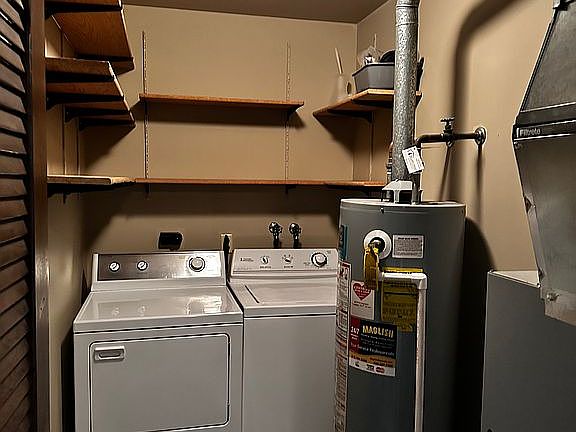 5th image of 6825 Laurel Ave
