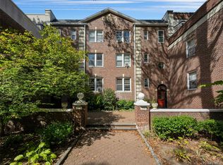 764 Palmer Rd APT 1B, Bronxville, NY 10708