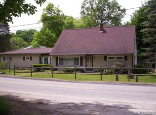 128 Zandhoek Rd, Hurley, NY 12443