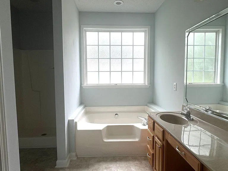 136 Joycliff Cir — Photo 21