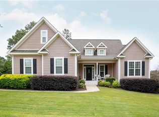 2620 Dog Leg Ln, Seneca, SC 29678