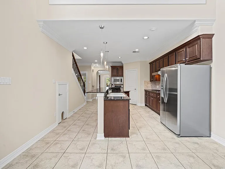 2047 Palm Forest Ln — Photo 17