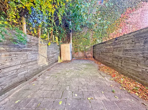 1126 Herkimer Street image 11 of 18