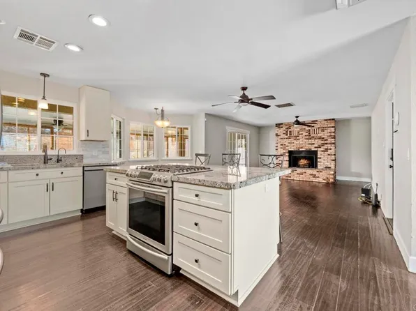 73853 Playa Vista Dr, Twentynine Palms, CA 92277