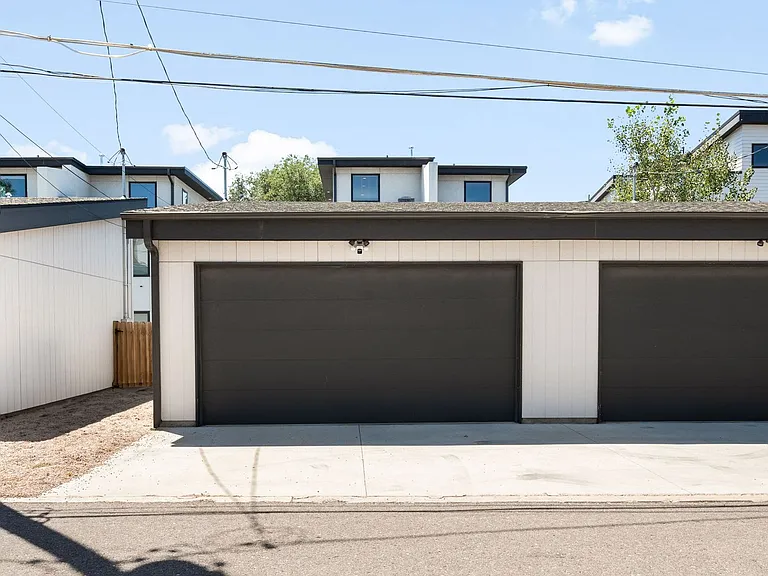 1751 W 40th Ave — Photo 35
