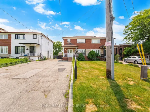 43 Donofree Rd, Toronto, ON M6L 2P4