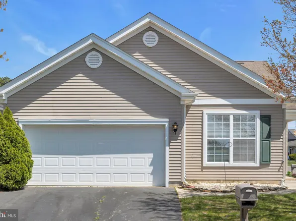 89 Quail Rd, Barnegat, NJ 08005