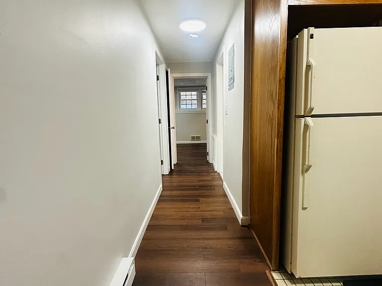 222 School St #4 — Photo 8