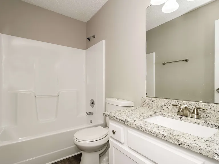 21 Bedford Ct — Photo 14