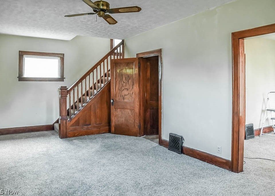 2144 3rd St NE, Canton, OH 44704 Zillow