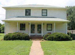 110 Allen St, King, NC 27021