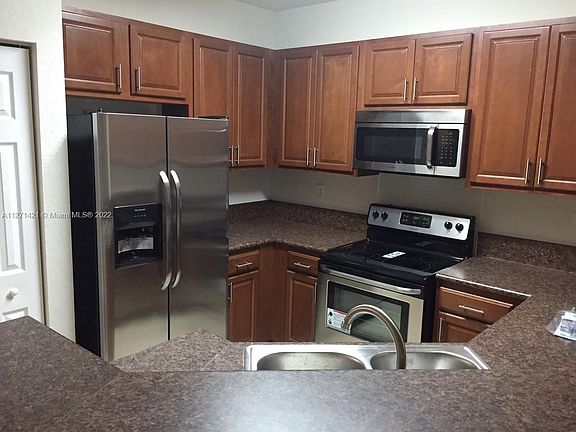 5th image of 27300 SW 140th Psge #27300