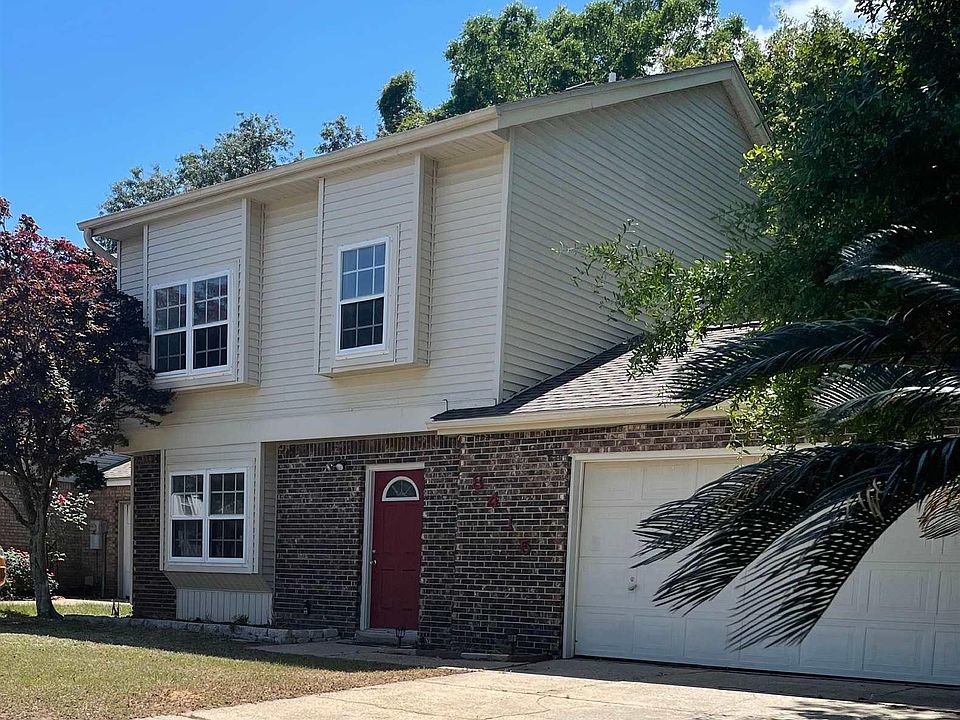 1st image of 8415 Williamsburg Cir