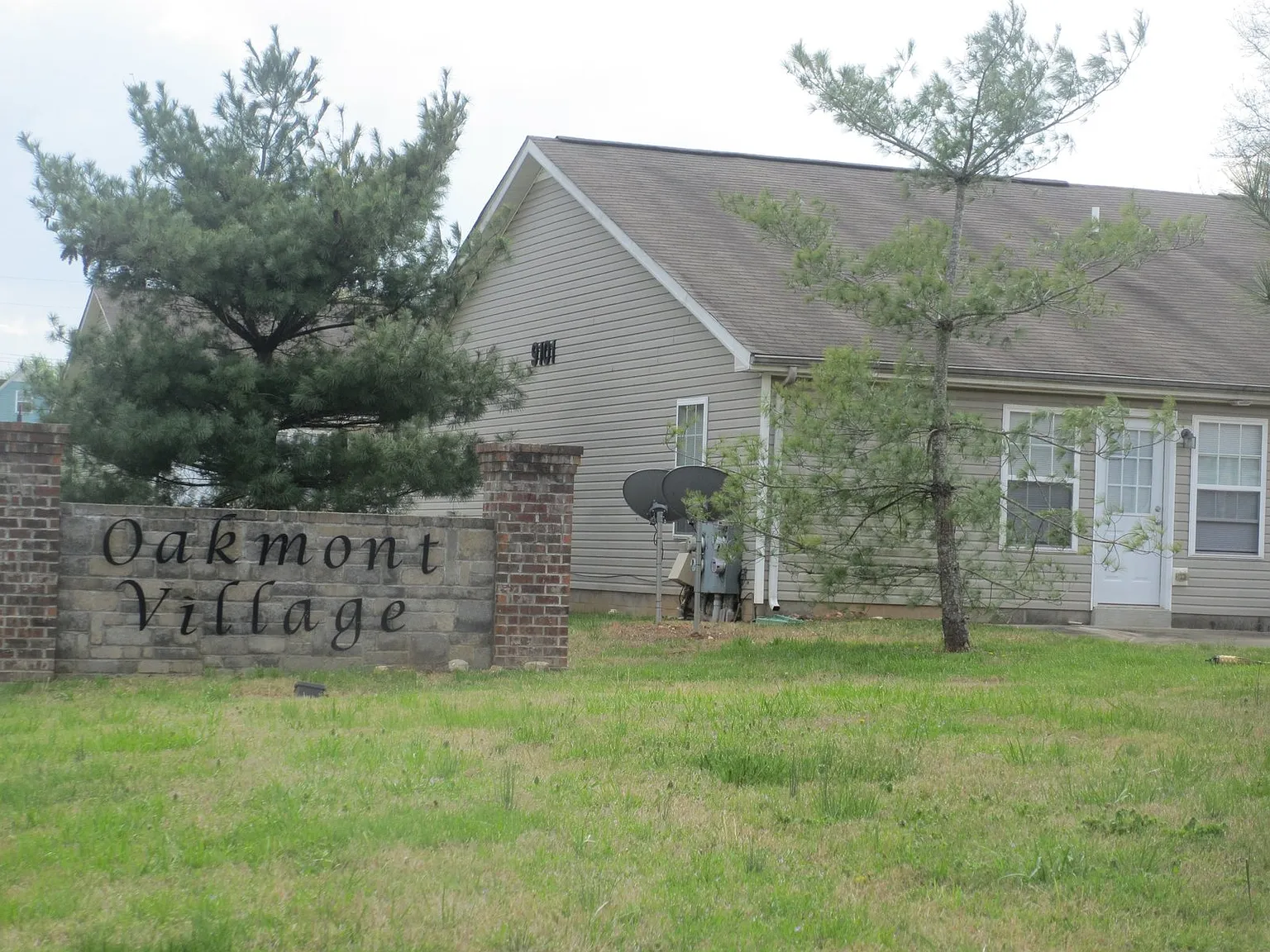 2 bed, 1.0 bath, 1110 sqft, $995 — Photo 1