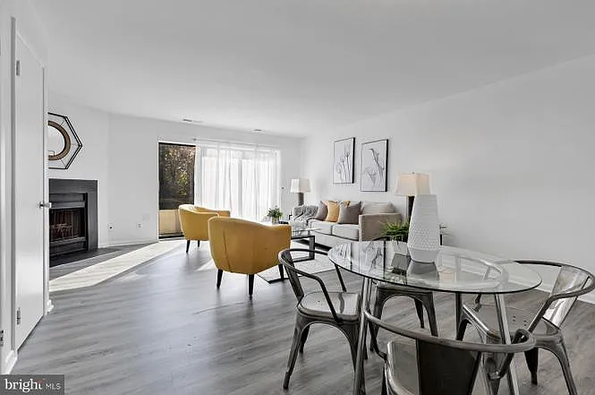 3061 Hawthorne Dr NE #3061 — Photo 10
