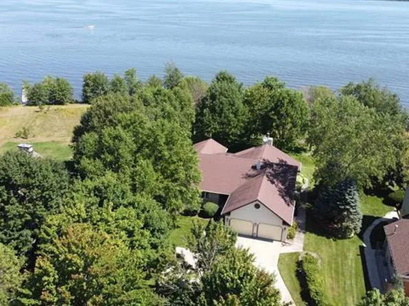 W5092 N Osprey Drive, New Lisbon, WI 53950