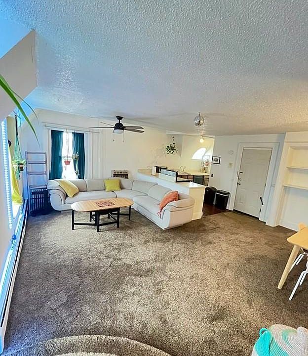 1st image of 499 Delaware Ave #6