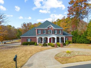 305 Benford Dr, Boiling Springs, SC 29316